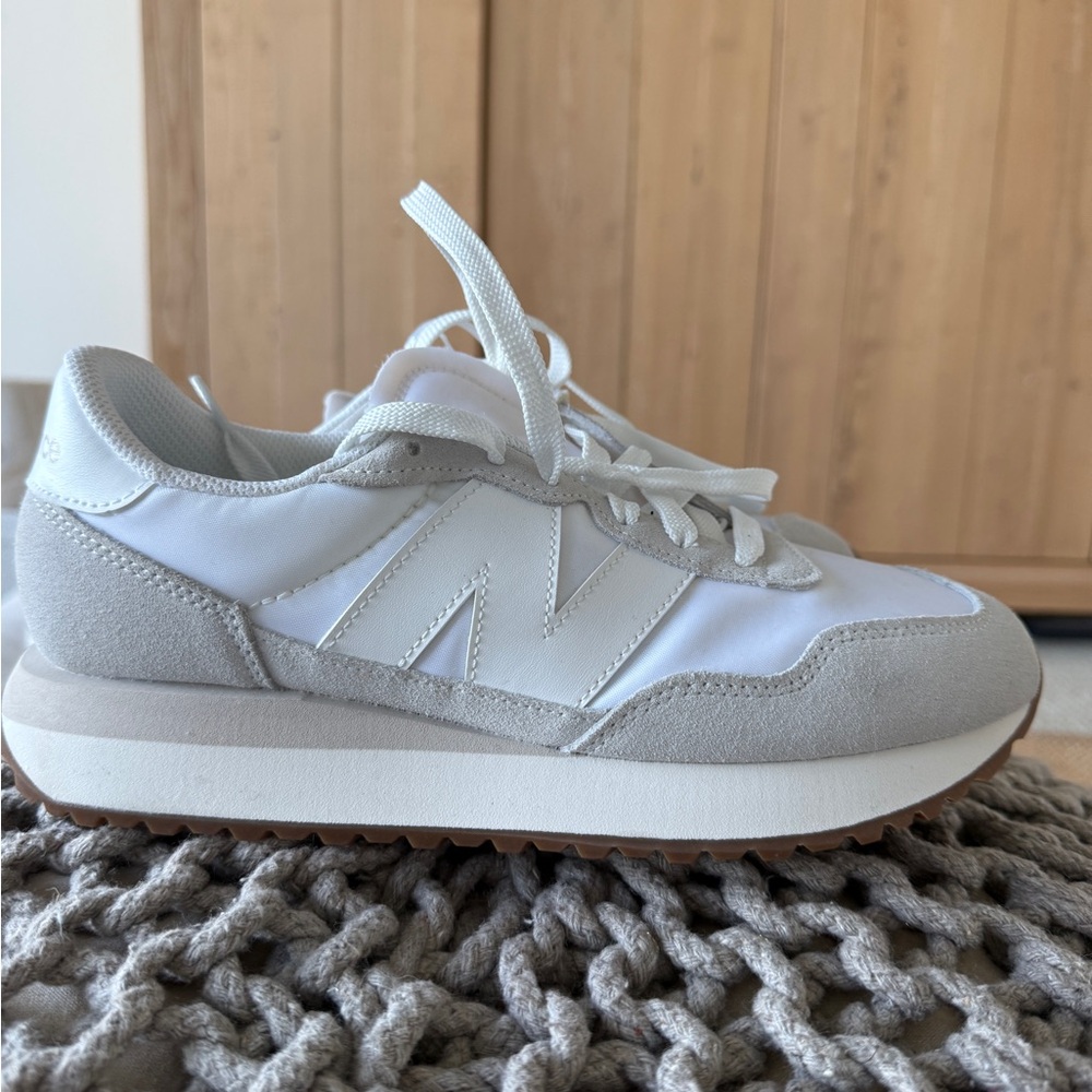 Brand New - New Balance White and Gray Sneakers
